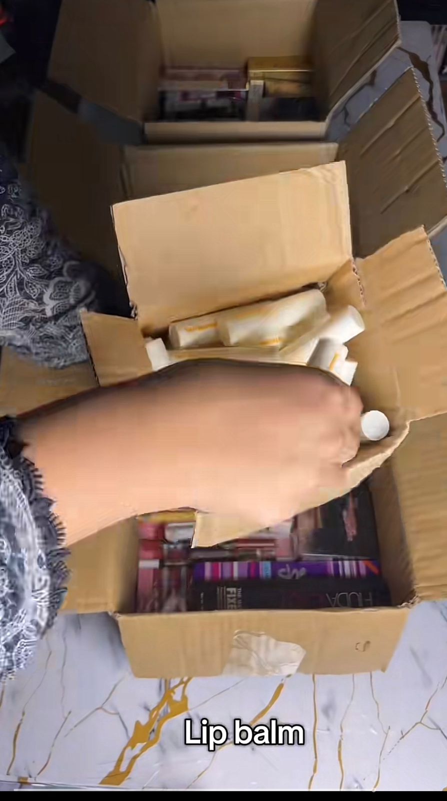 Makeup Deal 01